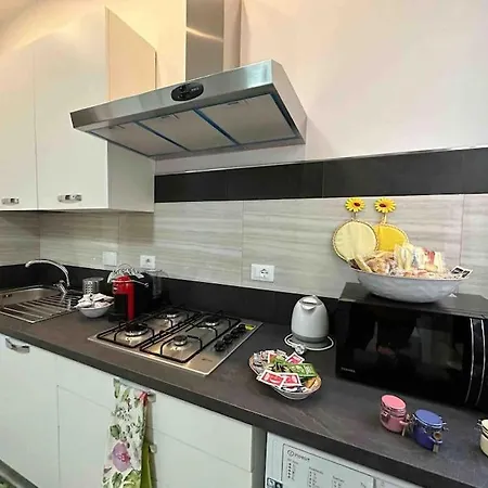 Apartment Family Flat Near Metro A